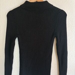 Muji black wool ribbed mockneck sweater